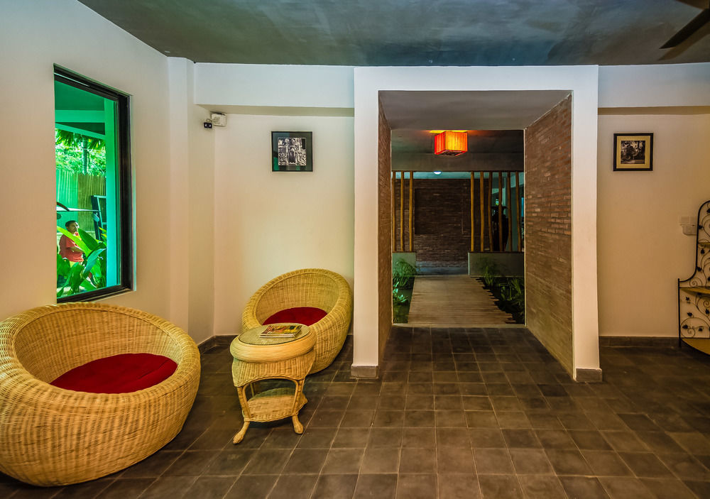 Diamond Palace Resort & Sky Bar Phnom Penh Exterior foto